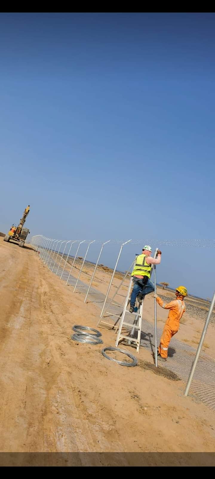 مقاول شبوك وسياج امنيه وإنشاء مستودعات ومضلات