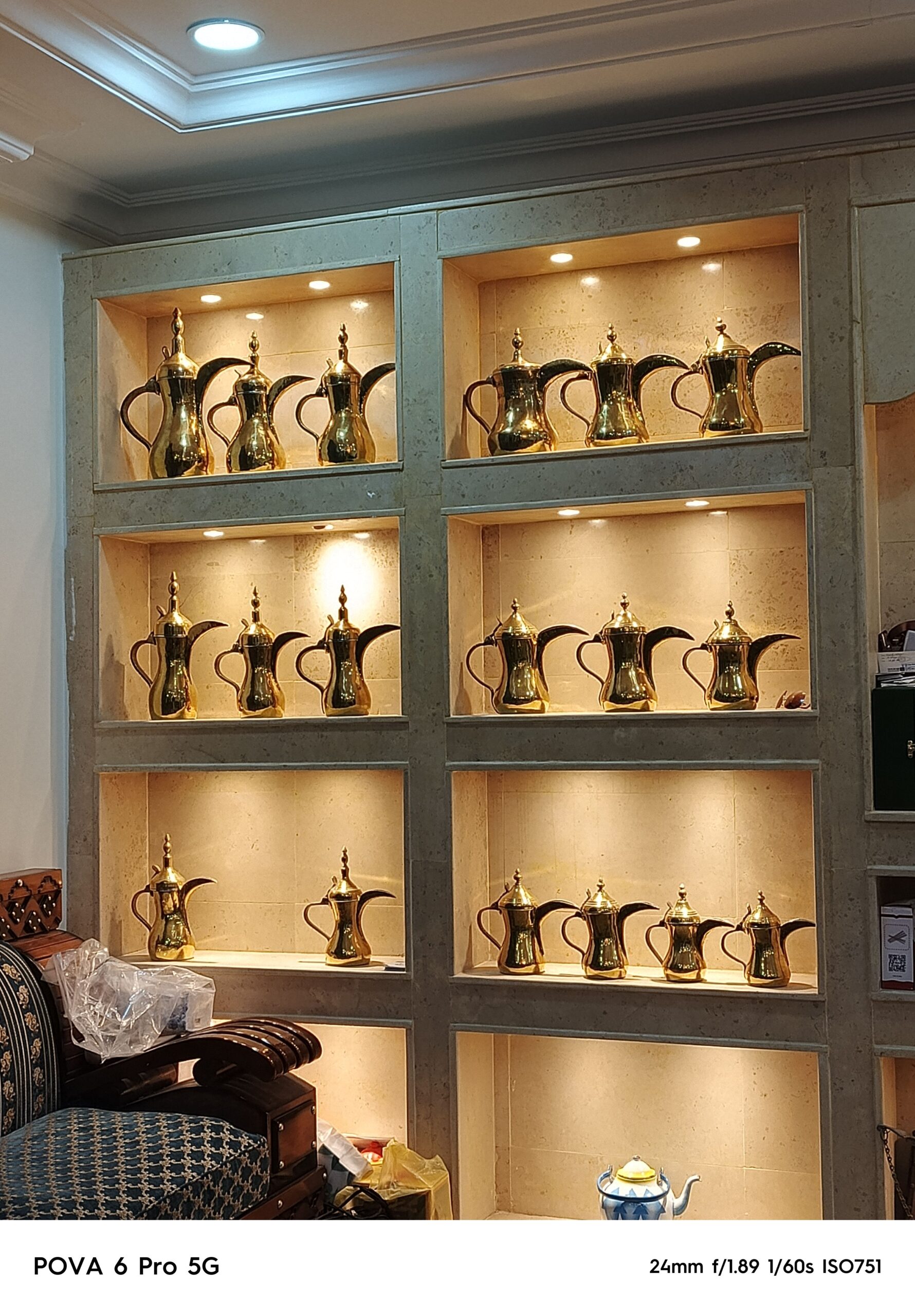 تاجير مستلزمات حفلات ومناسبات كراسي طاولات جلسات ش