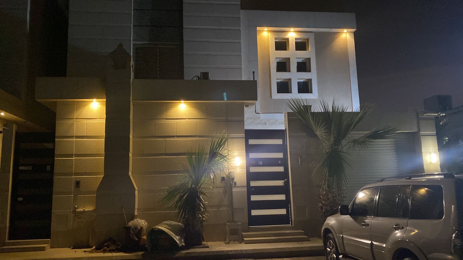 للبيع فيلا حي الرمال