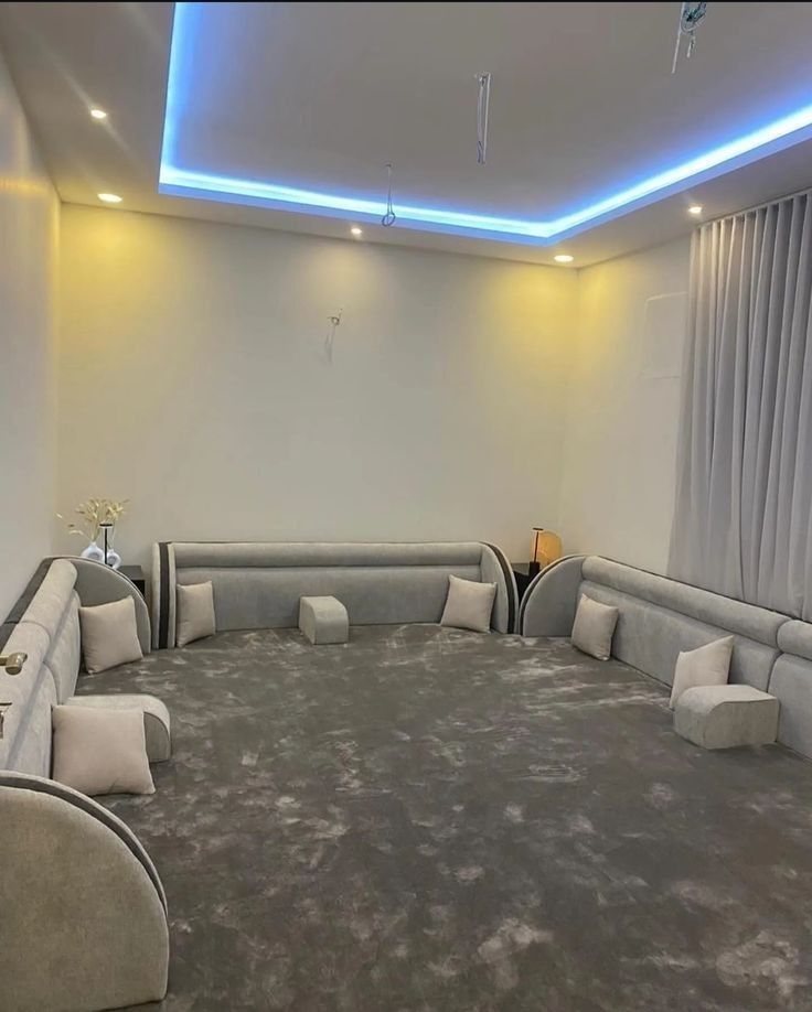 دهانات وديكور الرياض لترميم المنازل داخلي خارجي ده