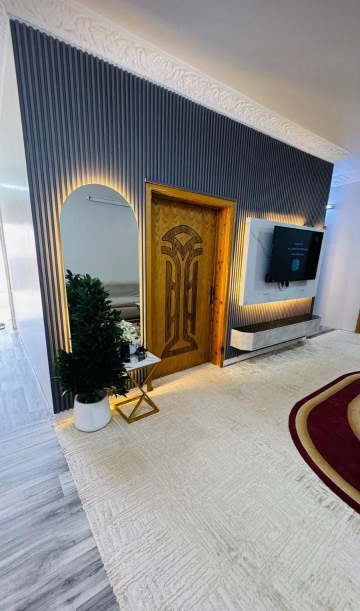 معلم ورق جدران وجميع اديكورات ودهانات داخله وخارجه