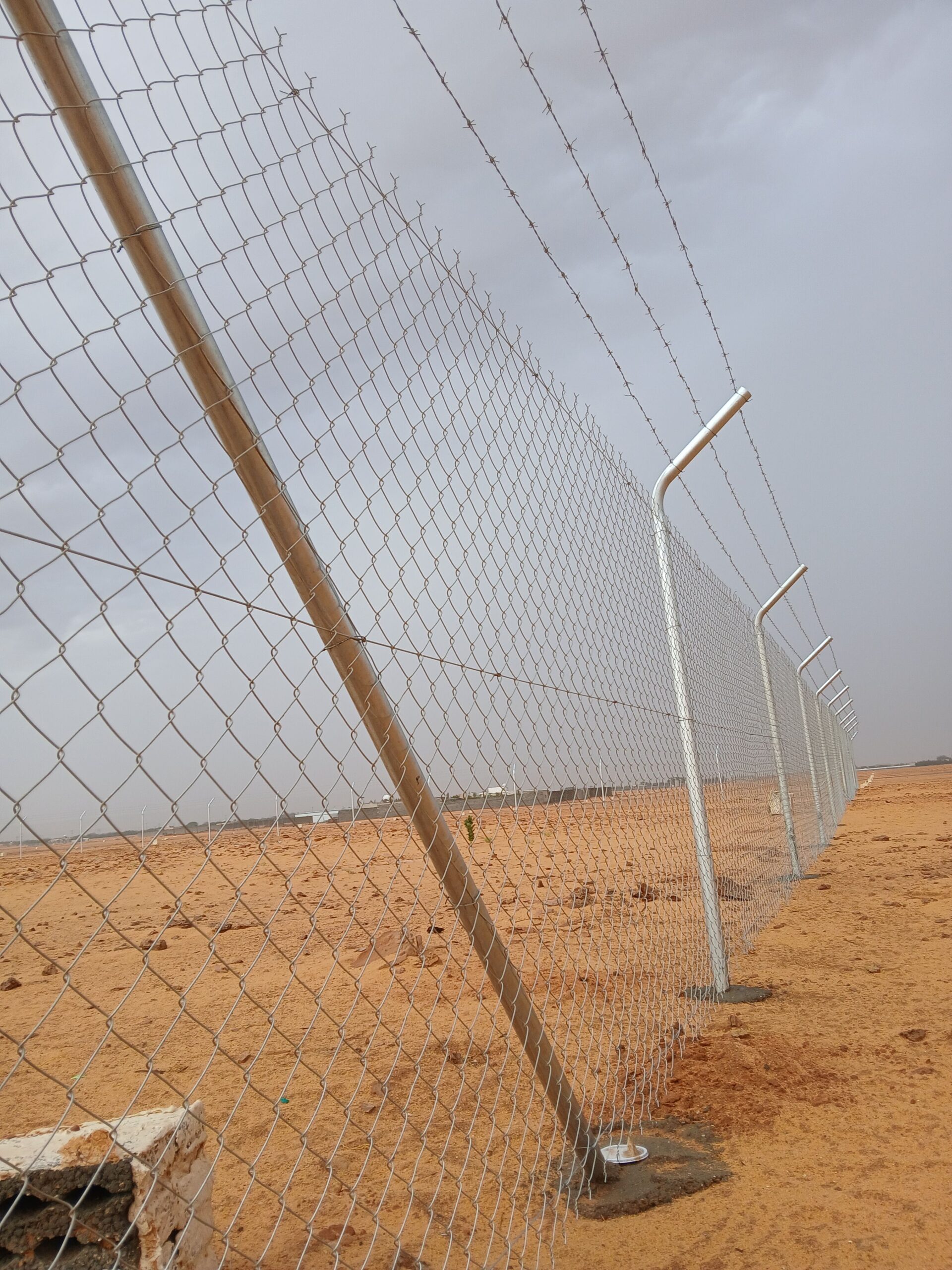 تركيب شبوك مزارع سياج مجلفن جميع المواصفات في جميع