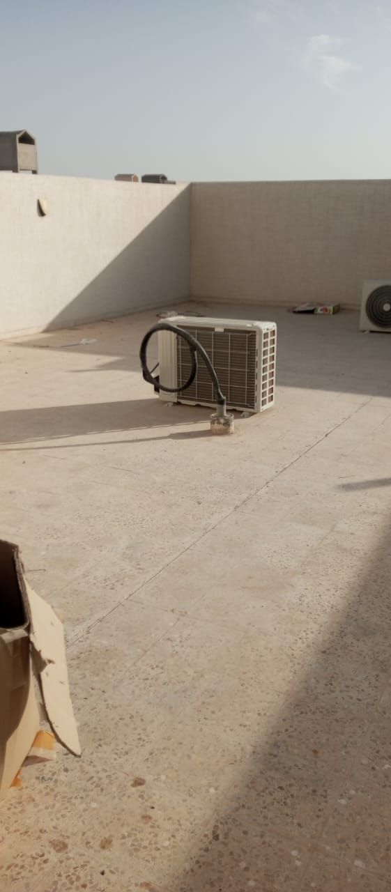 شقه للايجار 3غرف جديدة ب1800