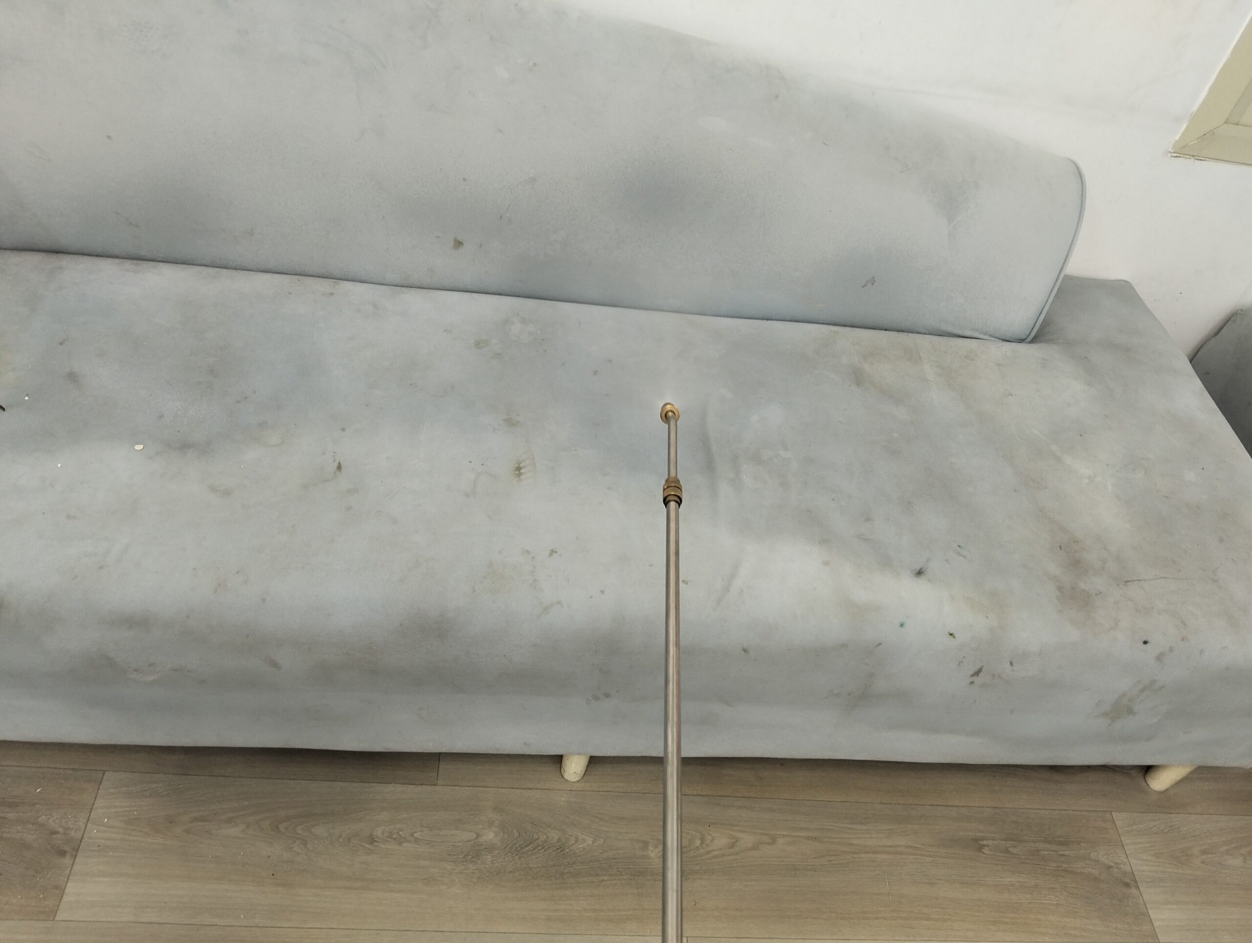 شركة تنظيف كنب بالدمام 150 ريال