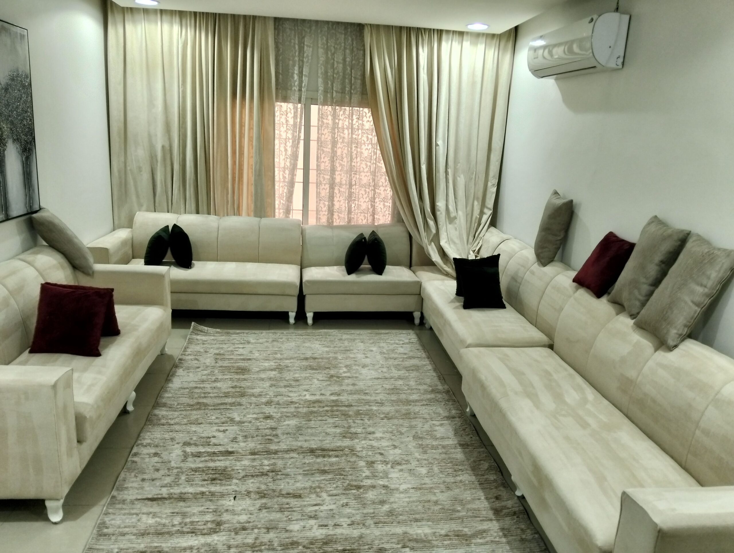 شركة تنظيف كنب بالدمام 150 ريال