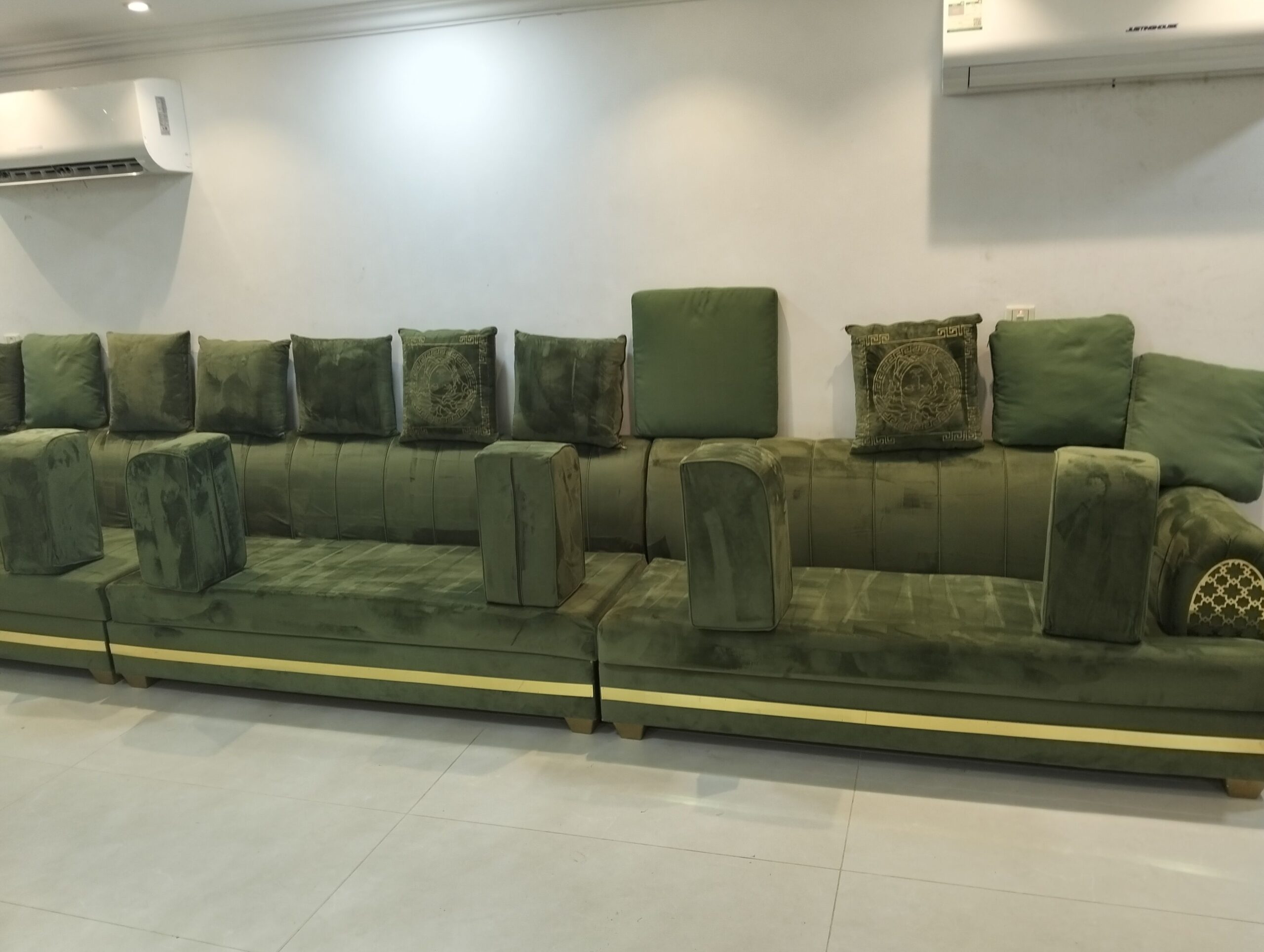 شركة تنظيف كنب بالدمام 150 ريال