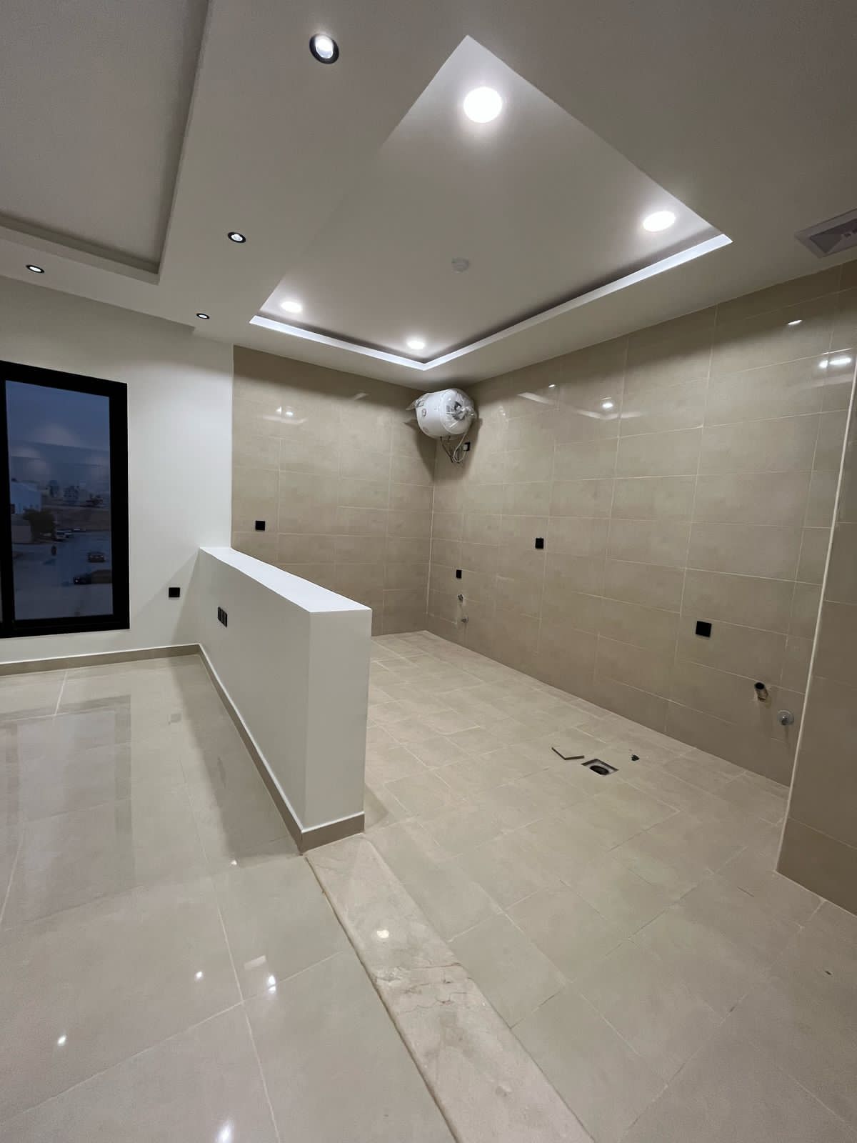 شقه للايجار جديدة نظام دبلكس في حي الحزم