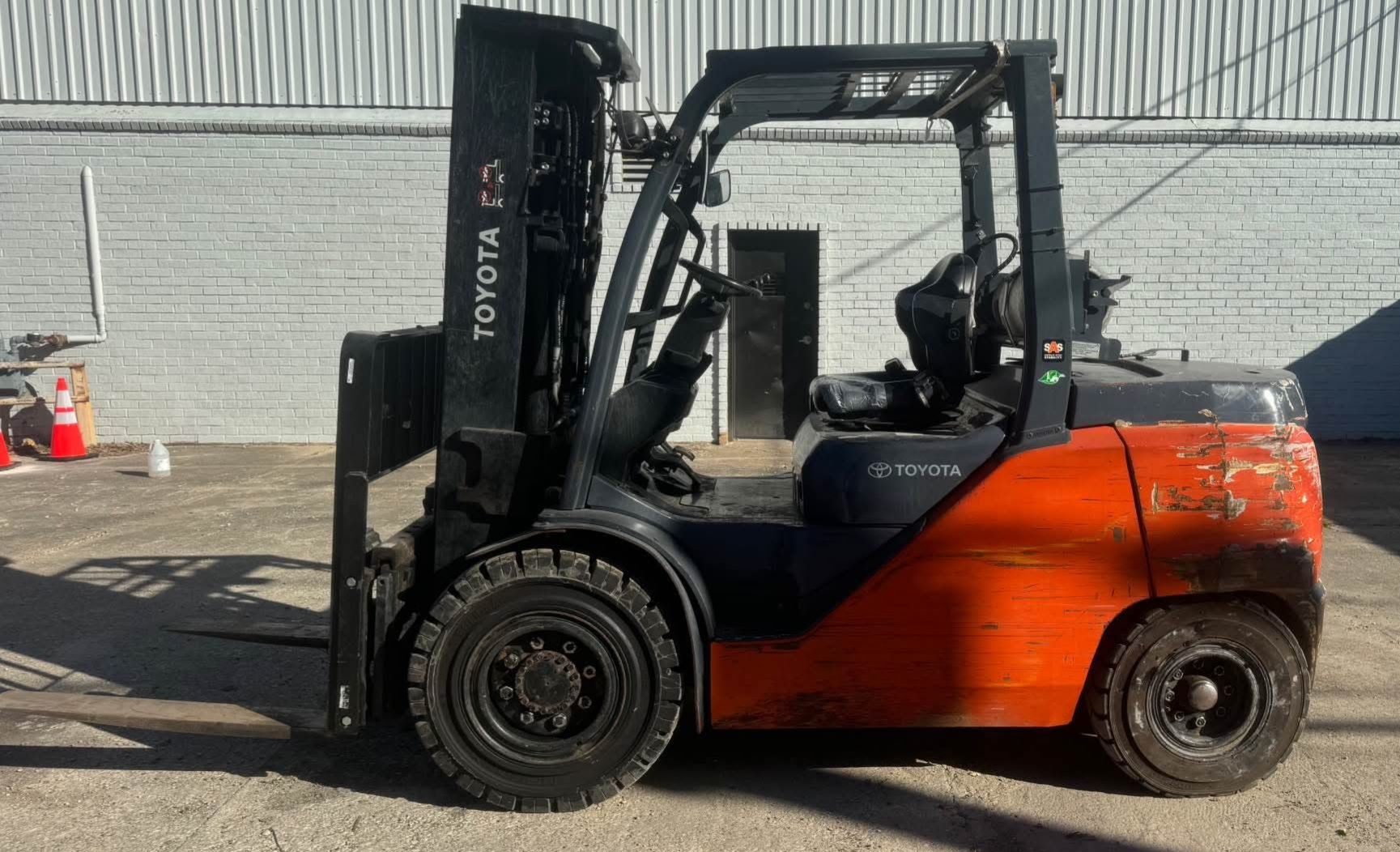 #رافعات_شوكية #فزركلفت_للايجار_الدمام