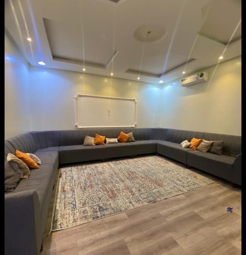 شراء اثاث مستعمل شمال الرياض حي العليا حي النخيل