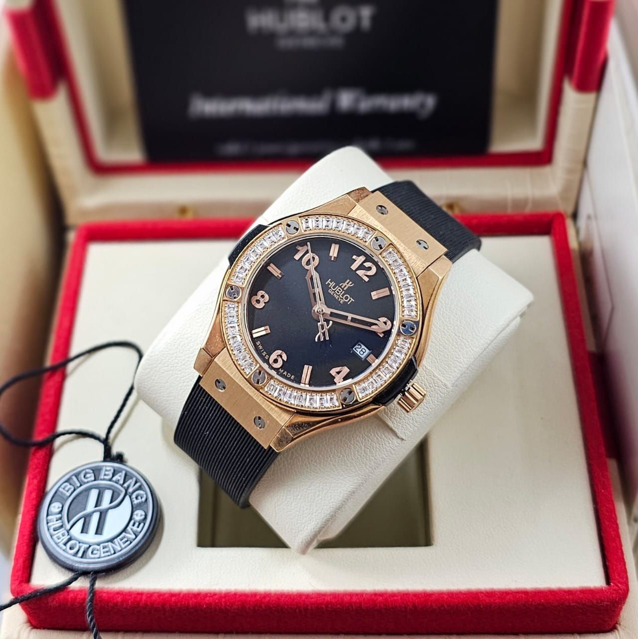 ساعات هوبلت نسائي