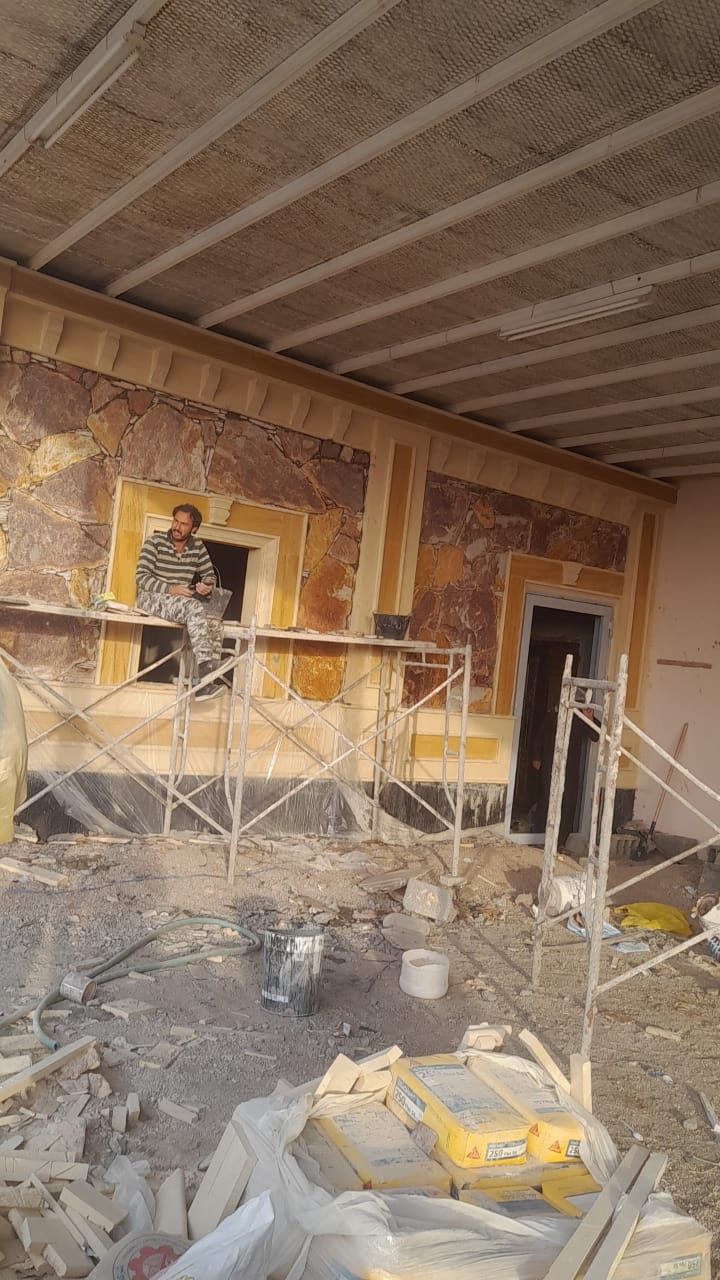 معلم طين ترميم قصور وبنا مجالس منطقة عسير