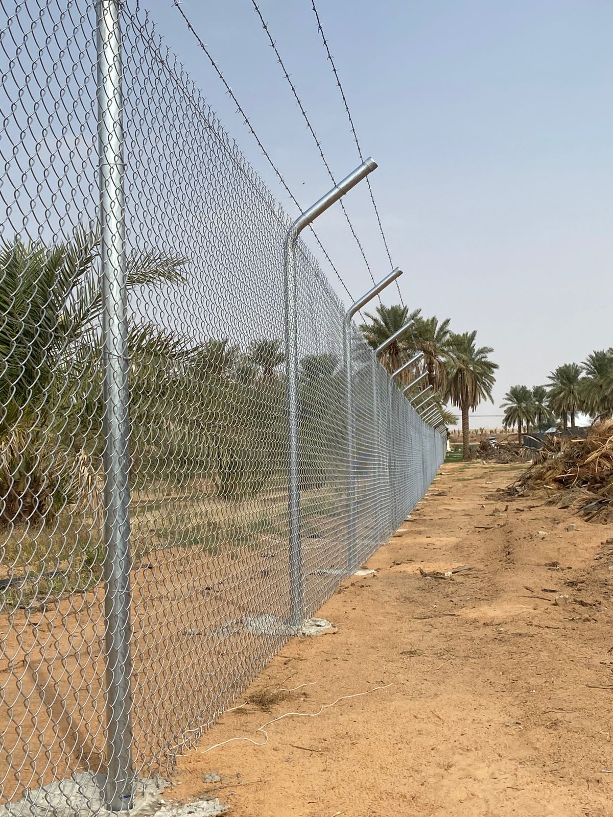 مقاولين شبوك والاسوار الحديديه بجميع انواعها في جم