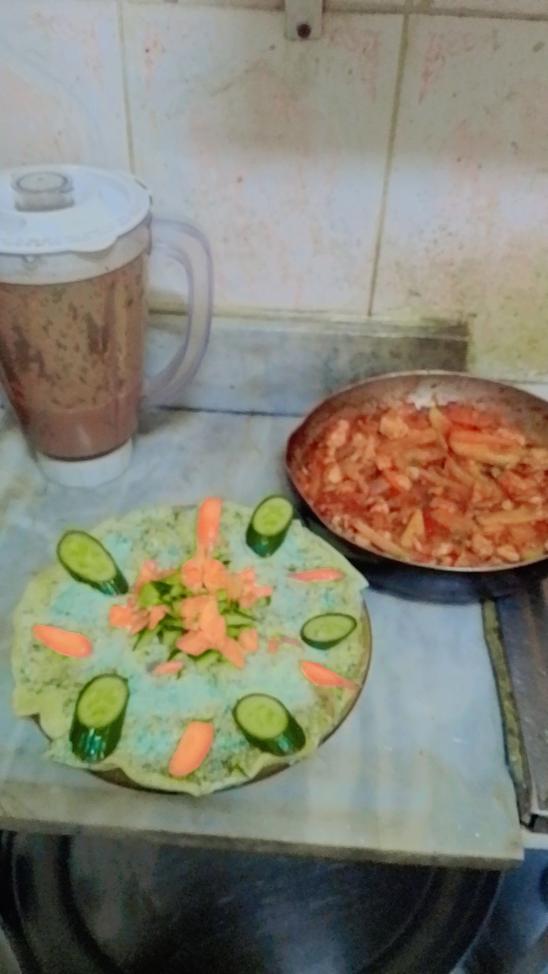 ابحث عن شغل طباخ استراحه حارس فله جنسيه يمني عمري