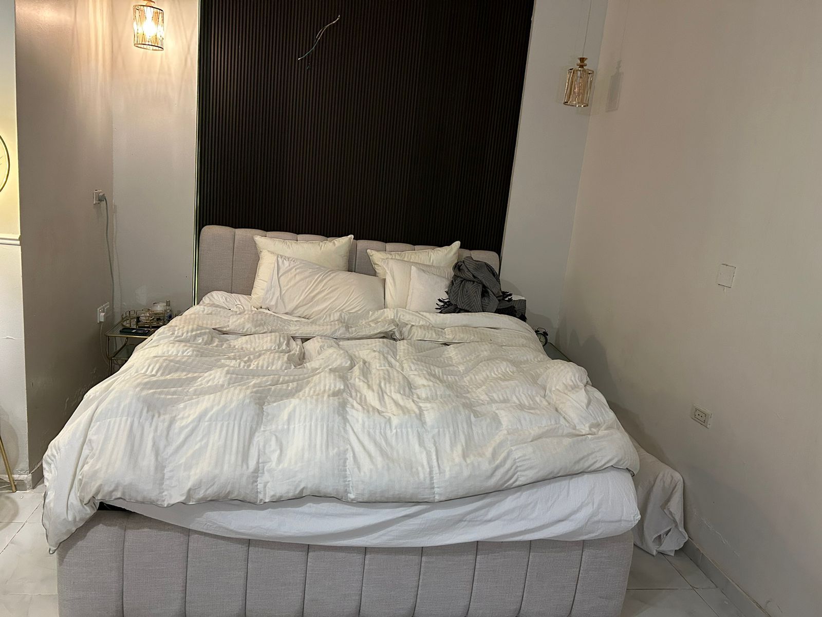 معلم نجار مصري فك وتركيب غرف نوم