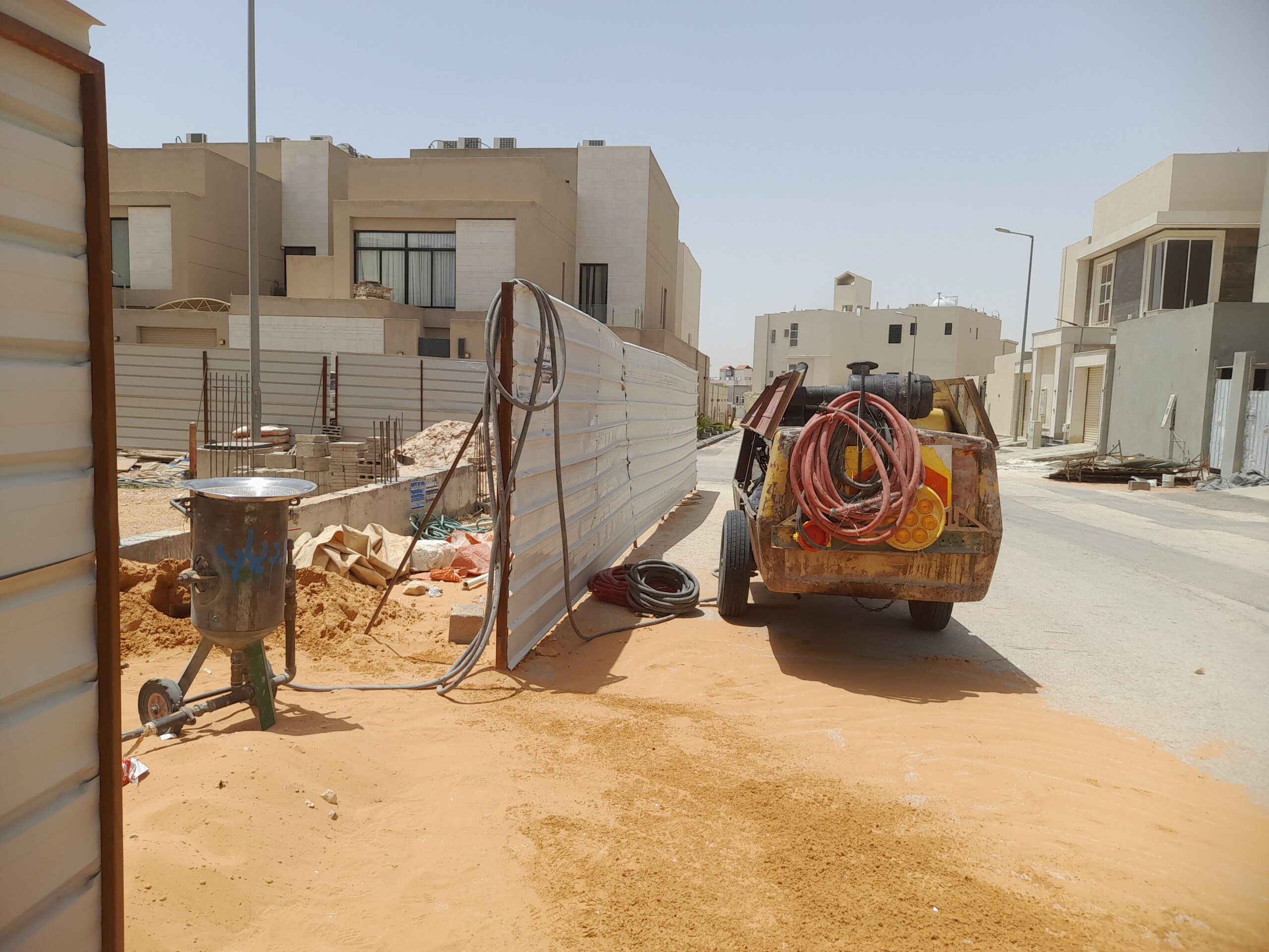 قص خرسانه وتخريم