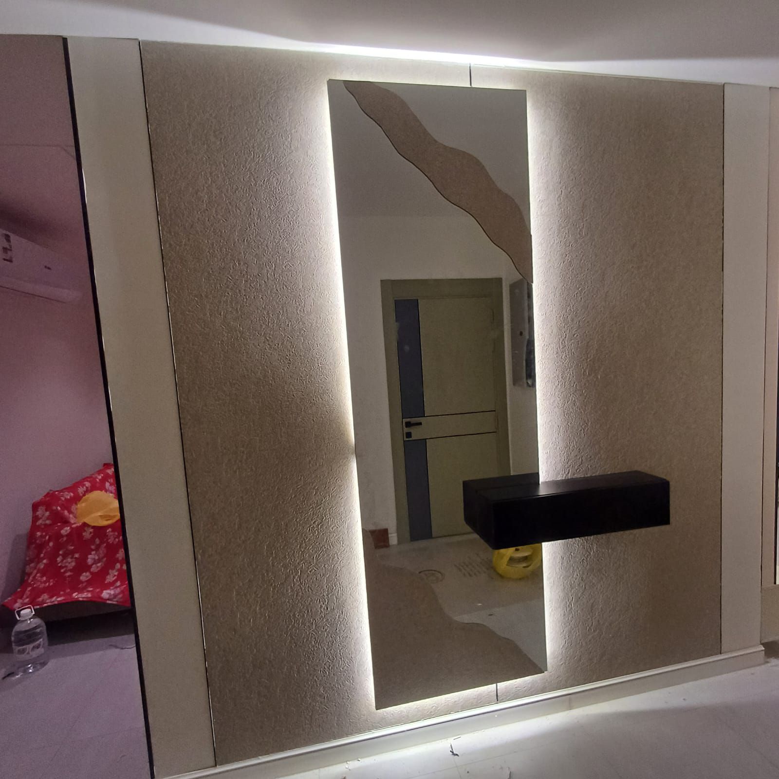 معلم نجار مصري فك وتركيب غرف نوم