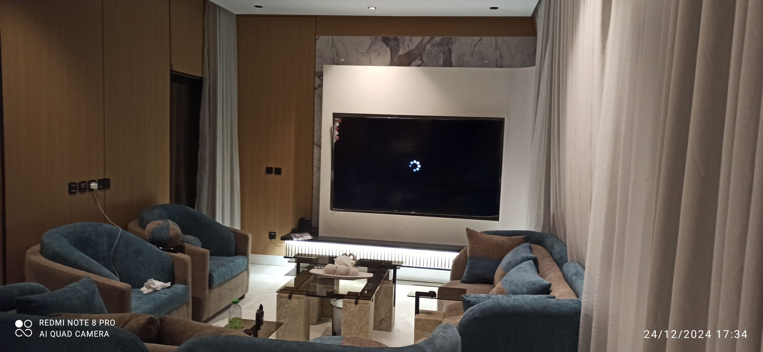 تصميم وتركيب جميع انواع الديكورات المنزليه في الري