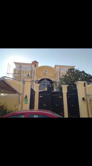 معلم دهانات عوزل السطح من المطار ضدتسرابت المياه ج