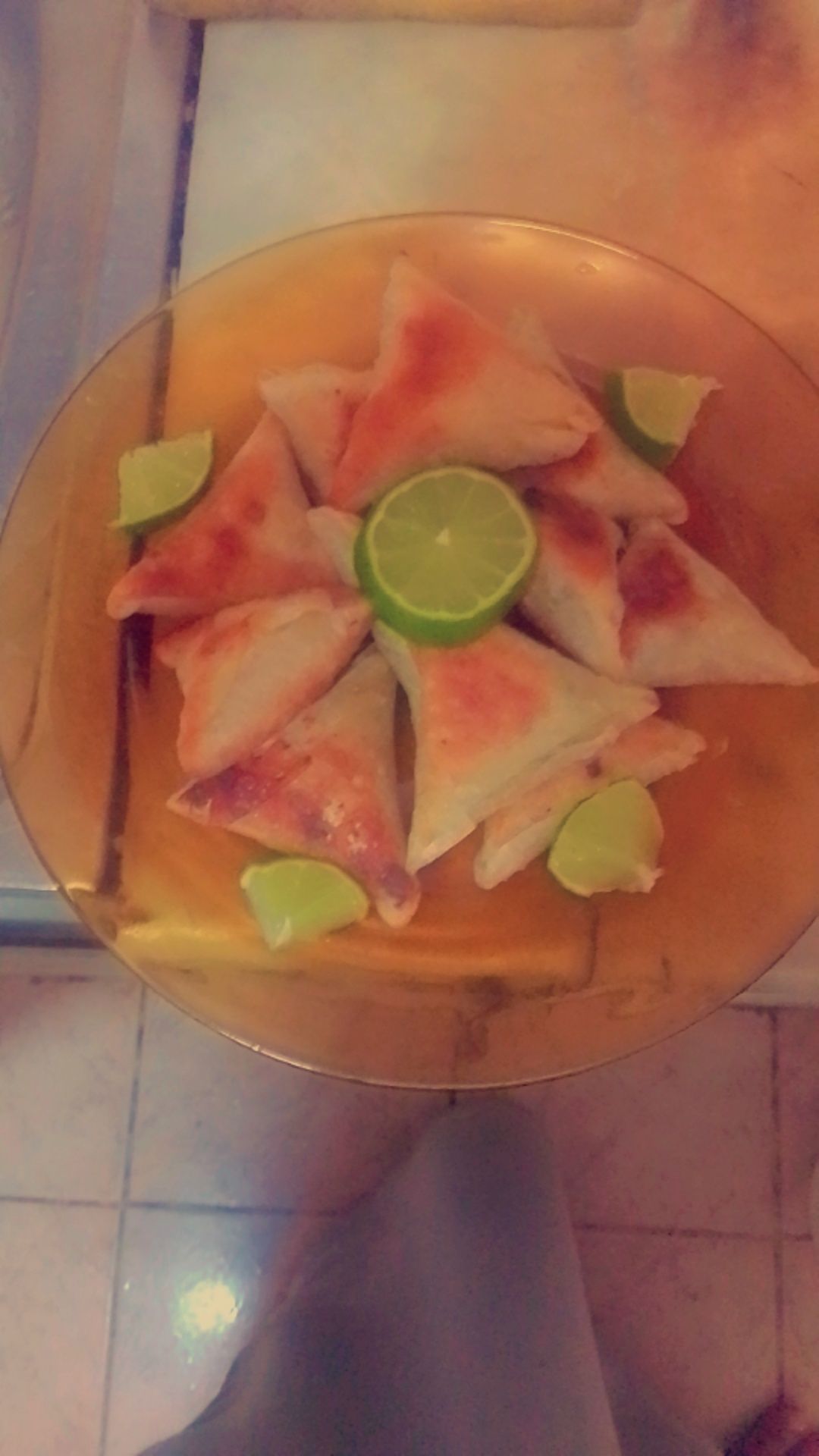 ابحث عن شغل طباخ استراحه حارس فله جنسيه يمني عمري