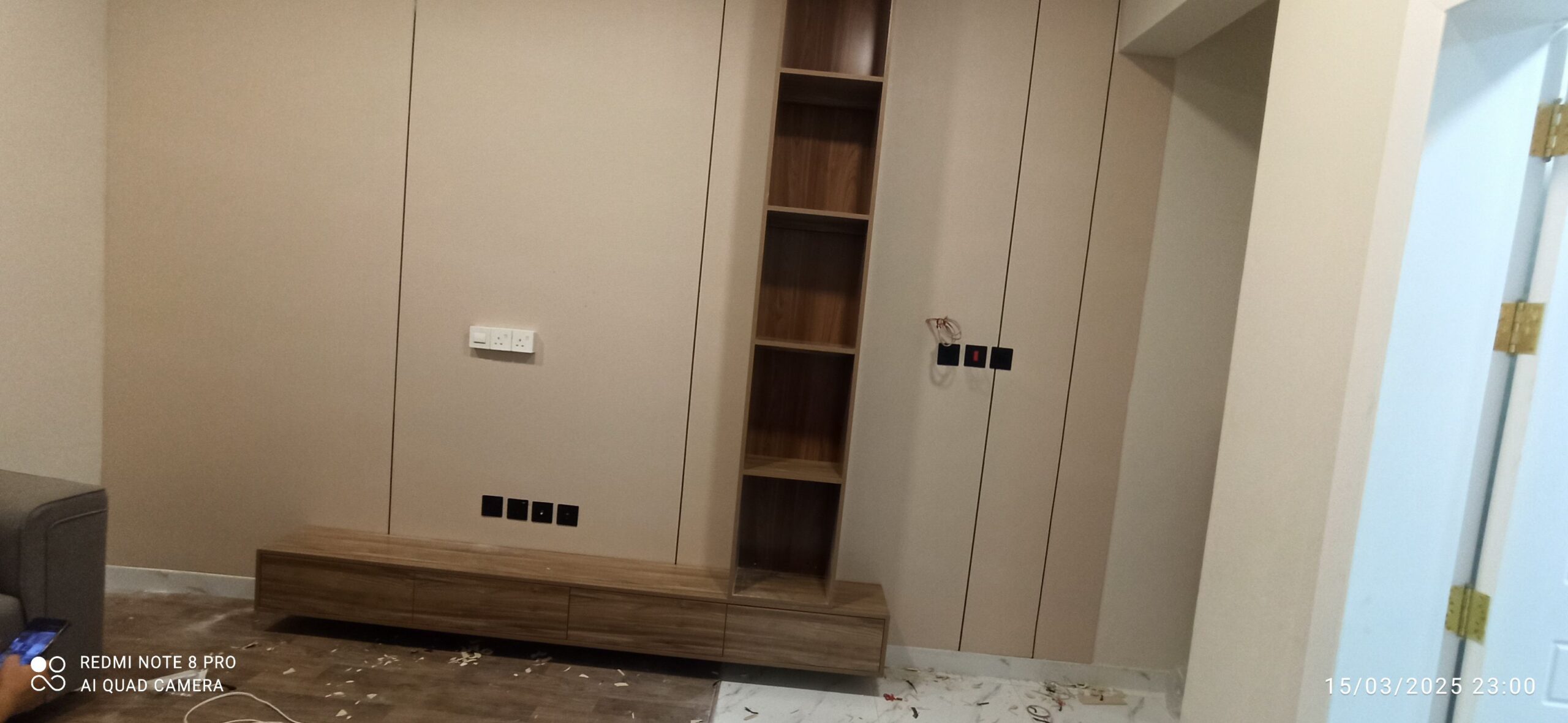 تصميم وتركيب جميع انواع الديكورات المنزليه في الري