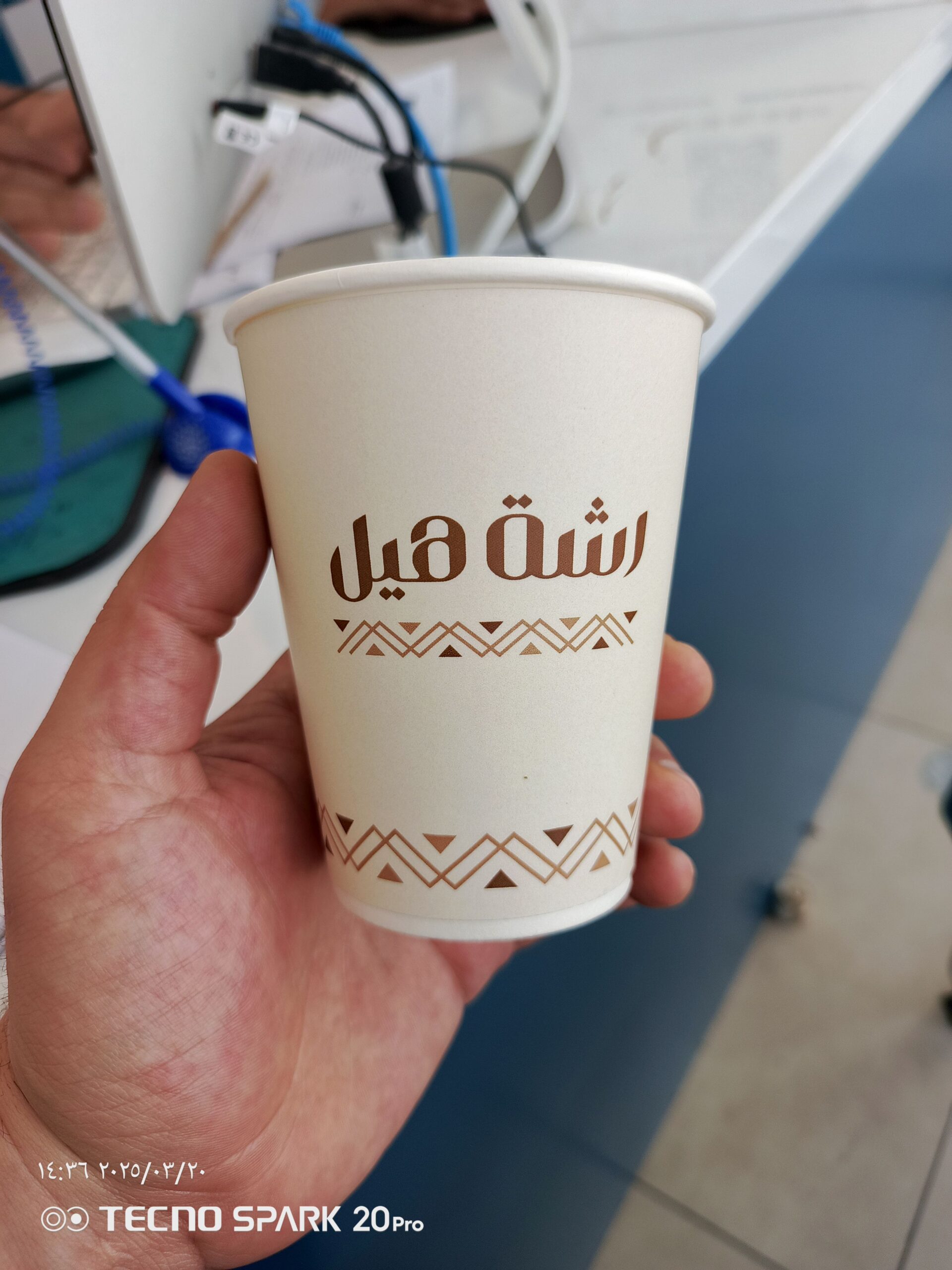 طباعة مطبعة اكواب ستيكر ختم اكياس كرت فواتير عبايا