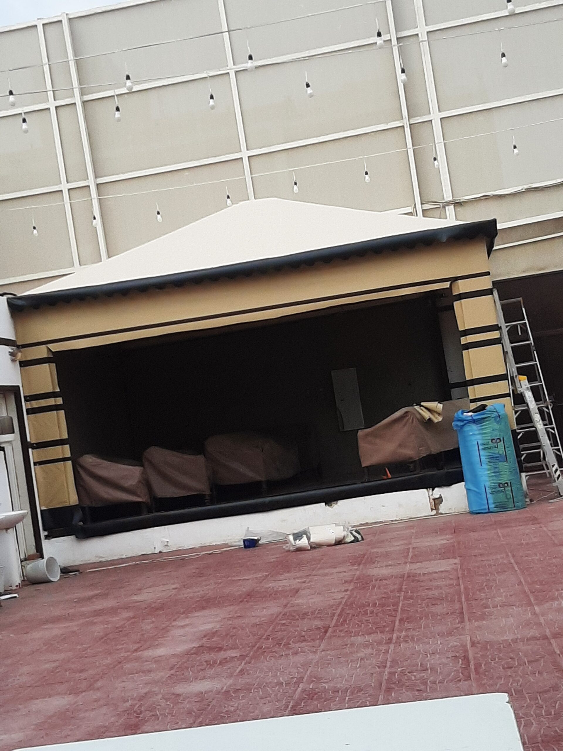 بيوت شعرمكه ومظلات وقراميد وبرجولات وسواتر وكافه أ