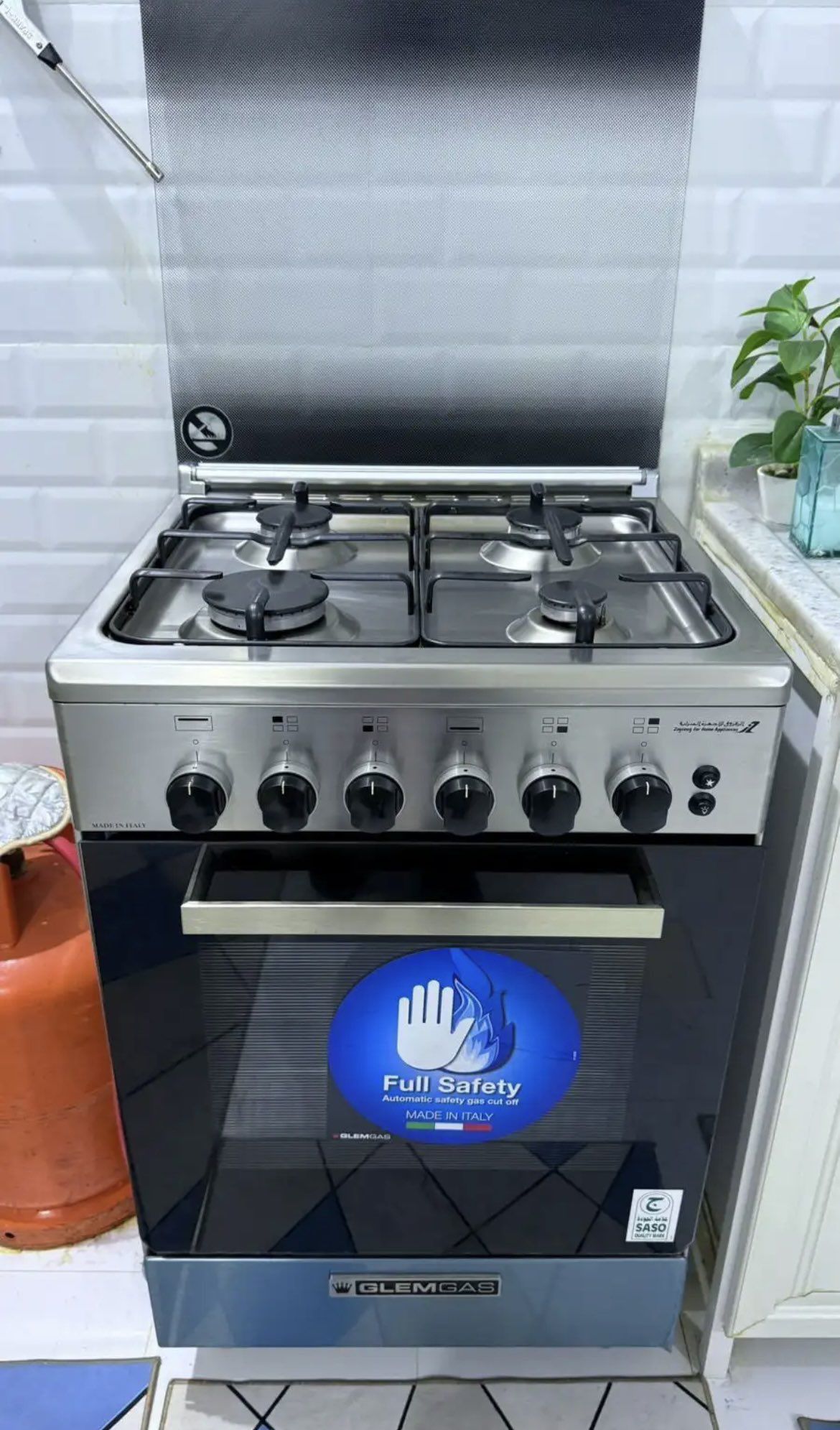 حقين شراء جميع انواع الاثاث المستعمل بالرياض وخارج