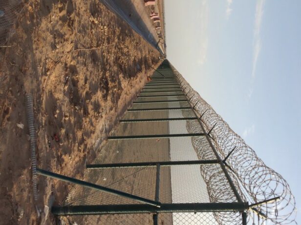 مقاول شبوك