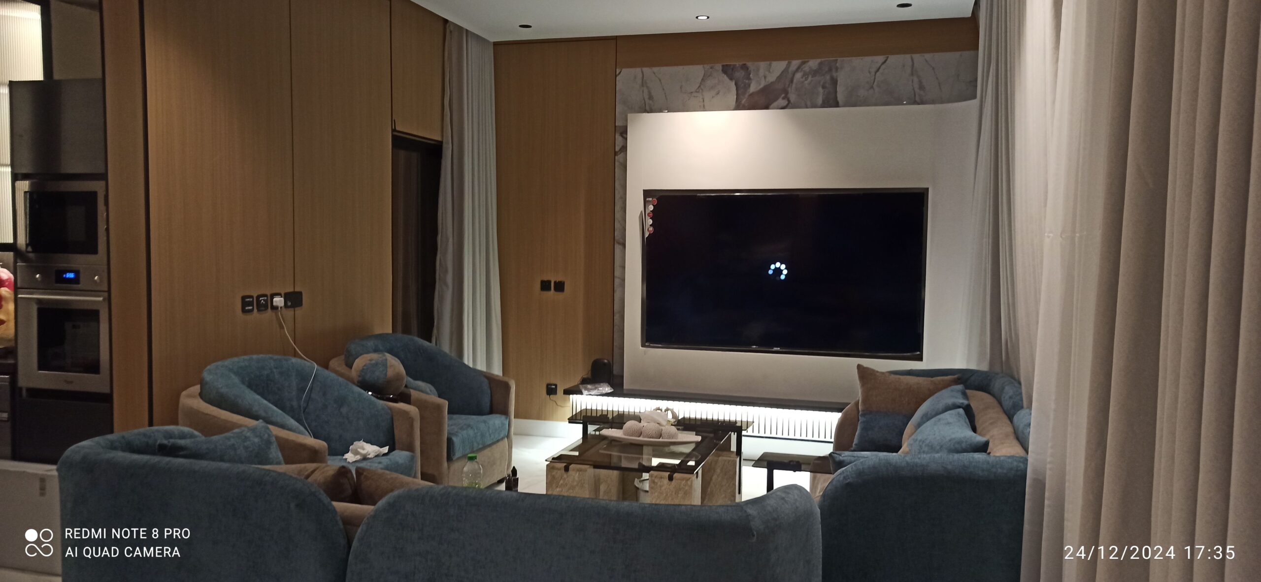 تصميم وتركيب جميع انواع الديكورات المنزليه في الري