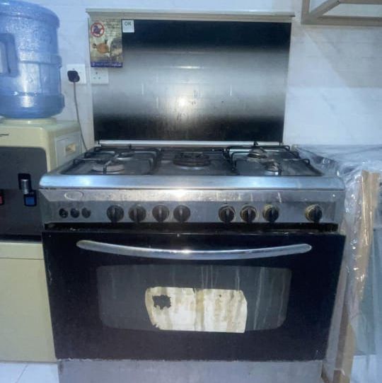 شراء الاثاث المستعمل بالرياض ونقل عفش بالرياض