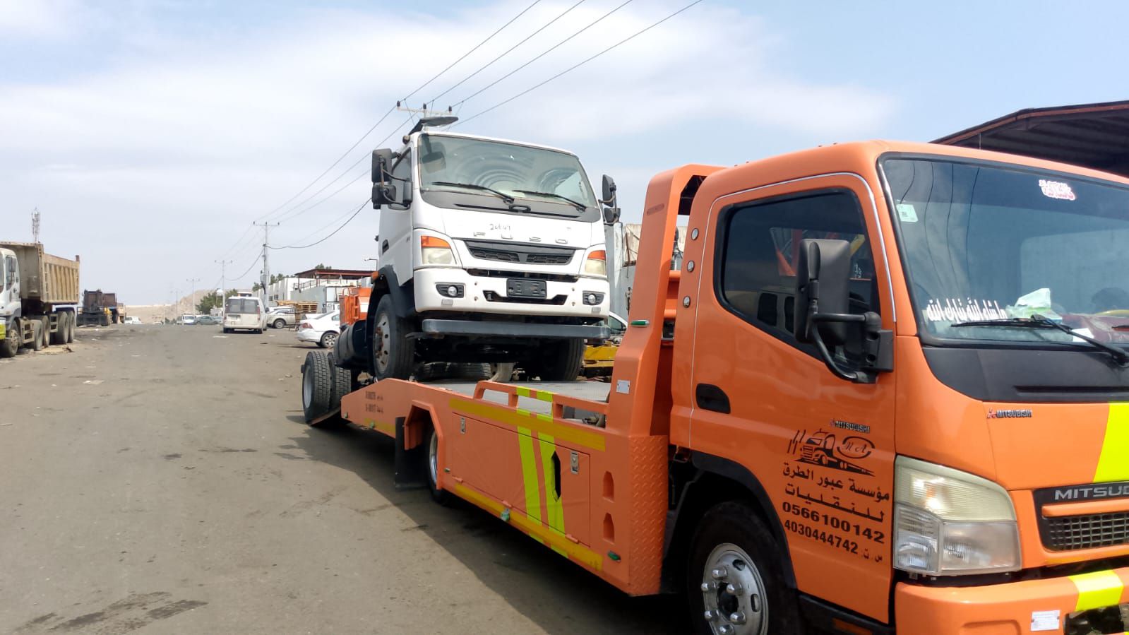 سطحة اقرب سطحة منك لسحب ونقل السيارات خدمة ٢٤ساعة