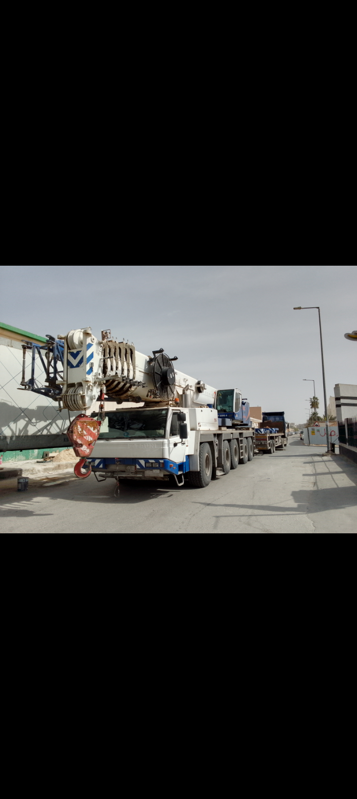 كرينات +سطحات+ترلت+جميع المعدات الثقيلة الايجار ال