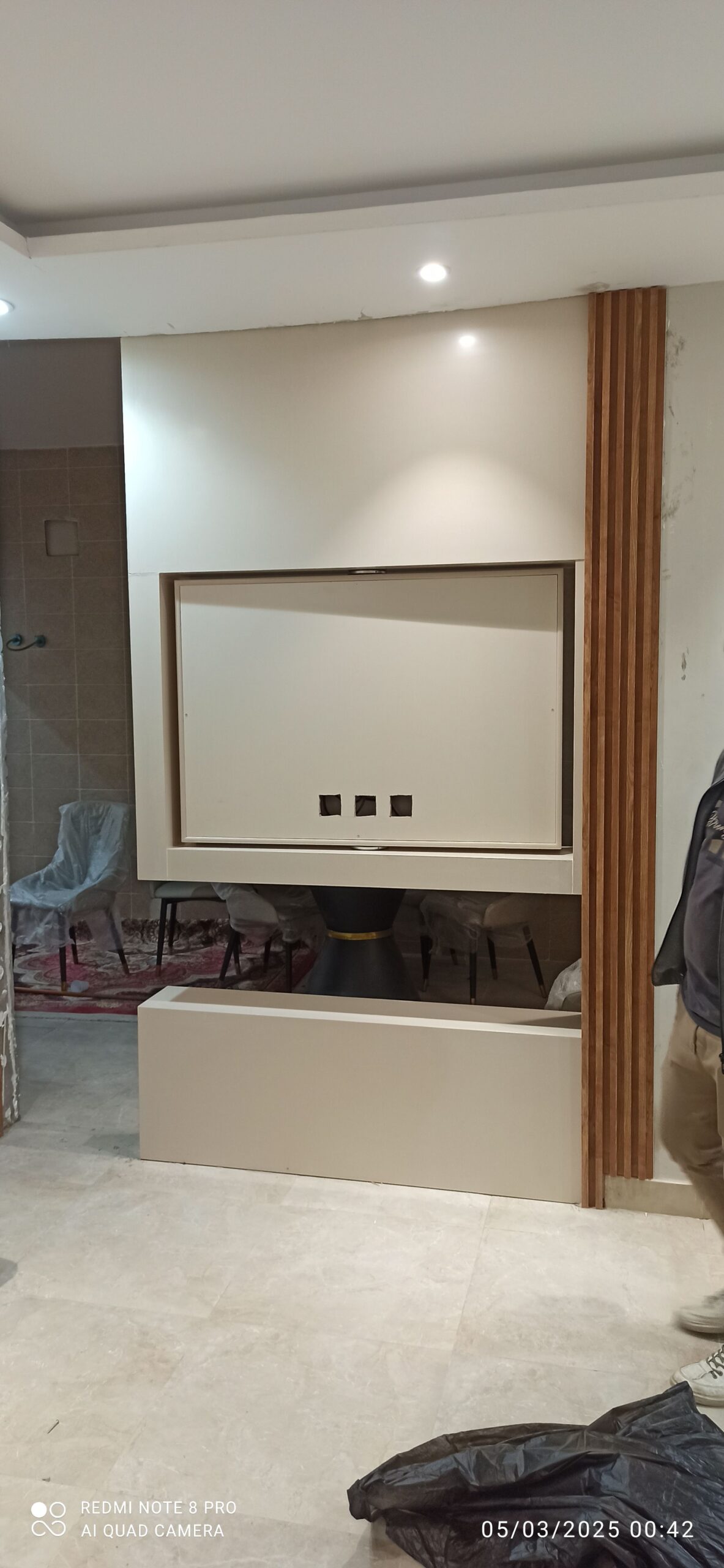 تصميم وتركيب جميع انواع الديكورات المنزليه في الري