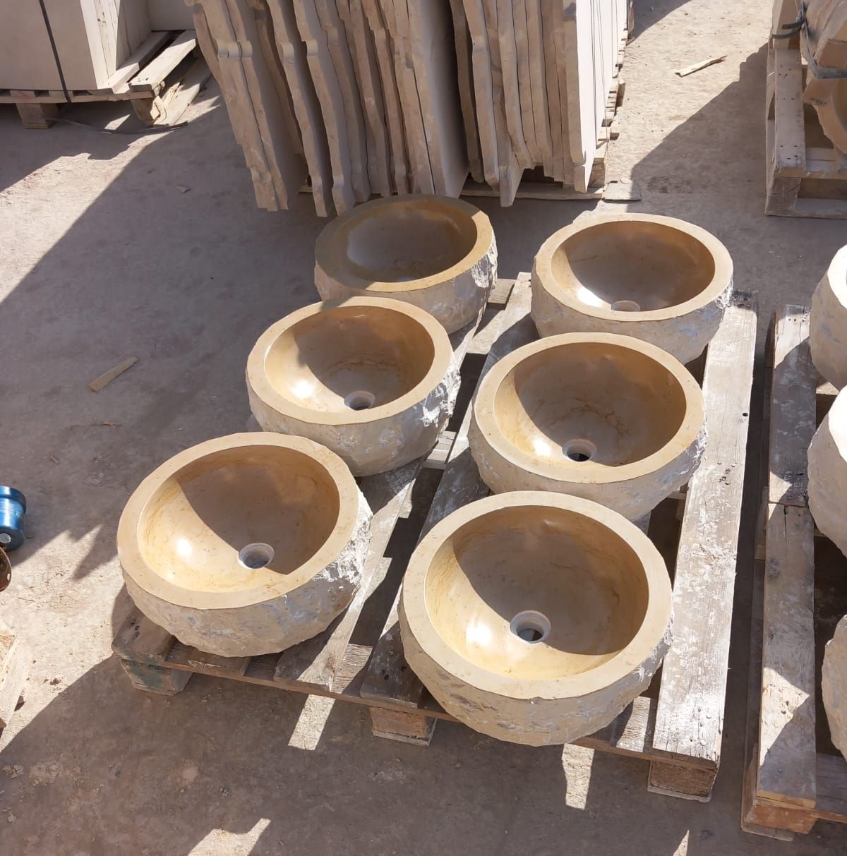 احواض مغسلة حجر طبيعي