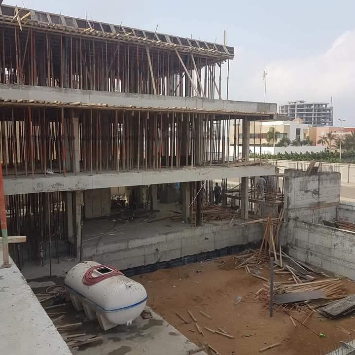 مقاول مباني عامة عظم اسود وعلى المفتاح