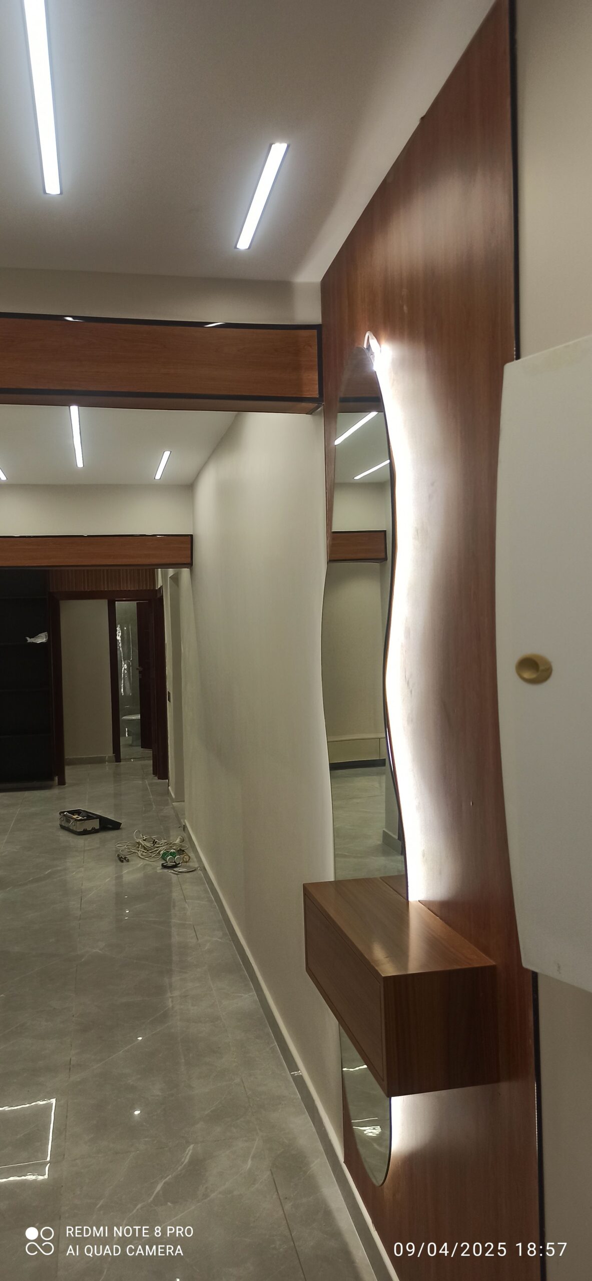 تصميم وتركيب جميع انواع الديكورات المنزليه وغرف ال