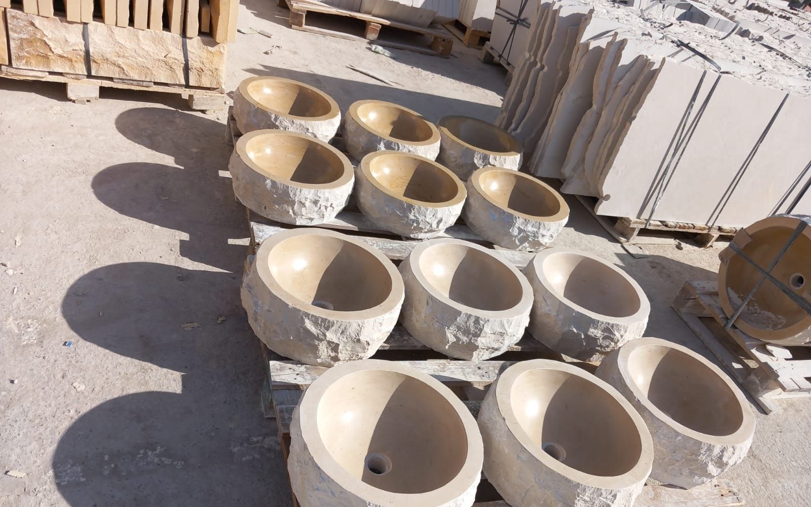 احواض مغسلة حجر طبيعي