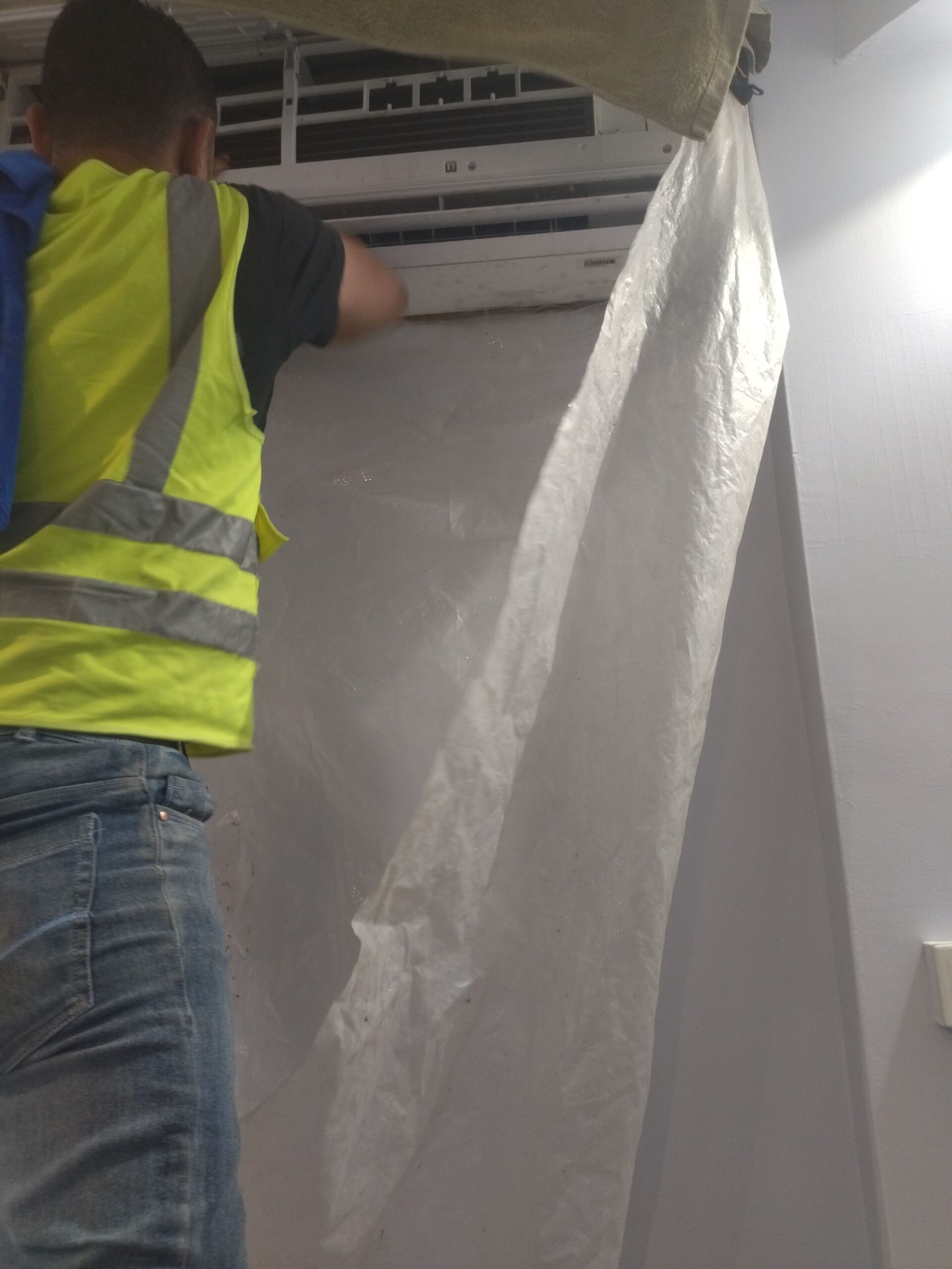 غسيل مكيفات سبليت وتنظيف مكيفات سبليت بالرياض