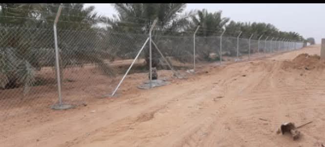 نقوم بتنفيذ اعمال الشبوك توريد وتركيب