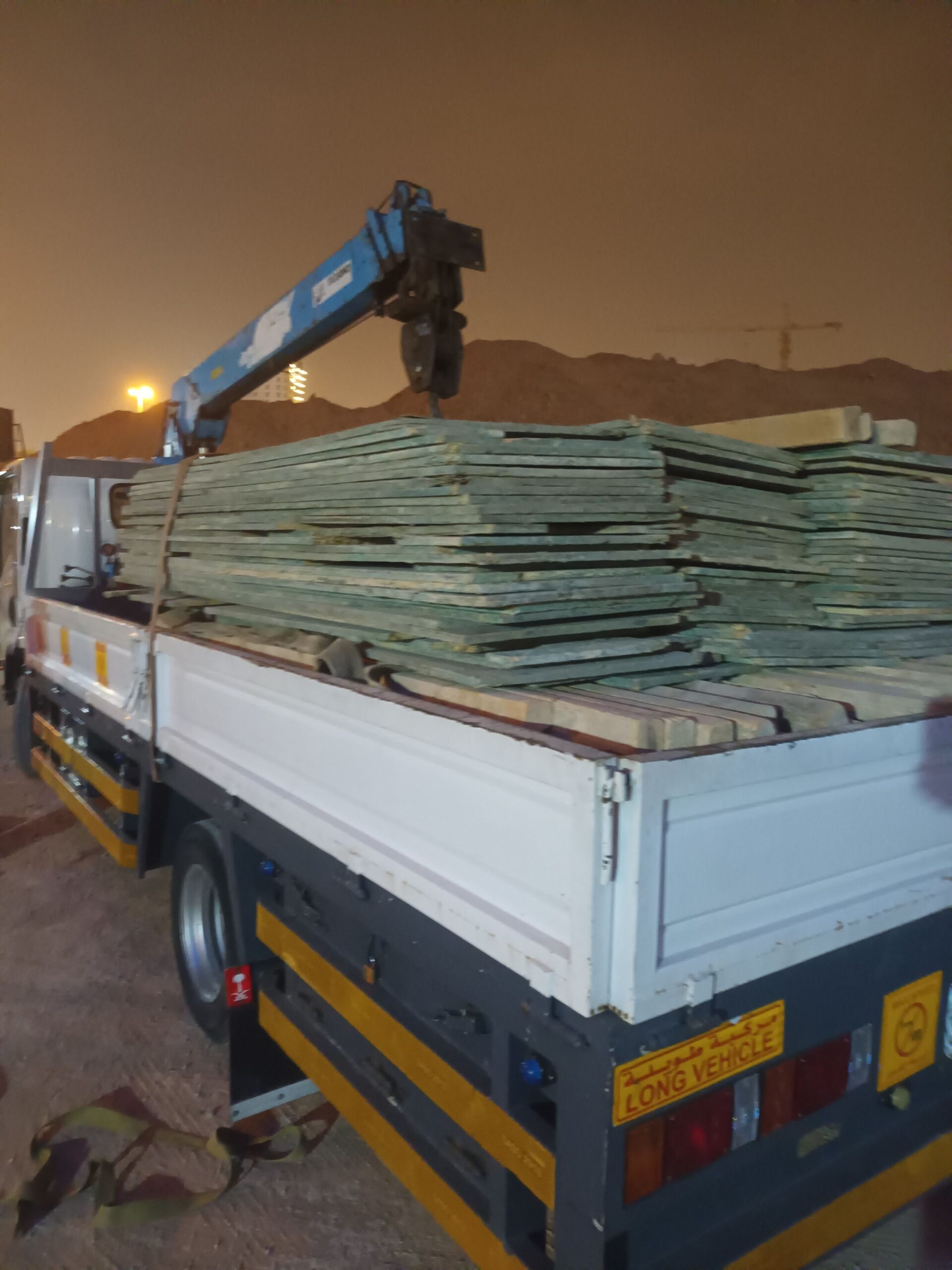 دينه ونش نقل اغراض ومكيفات وخزانات غاز 0562836255