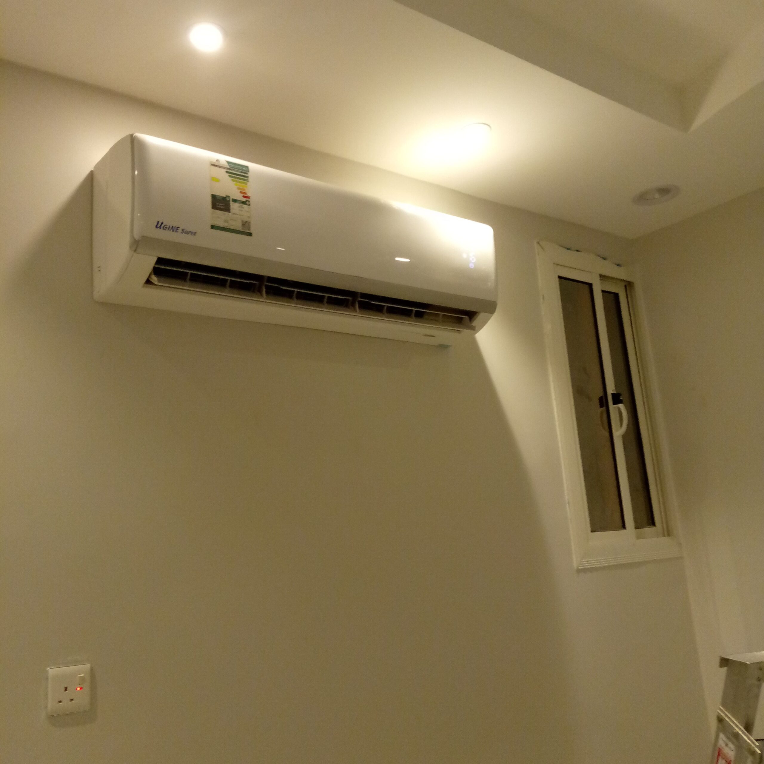 فني تركيب مكيفات اسبلت الطائف