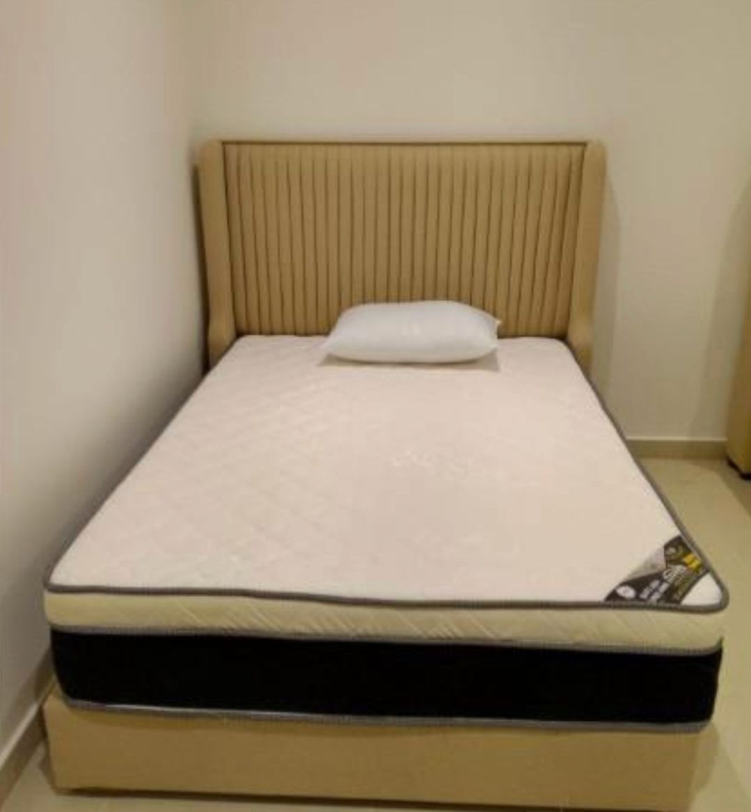 مراتب طبي وسست بجميع مقاساته شامل التوصيل بالرياض