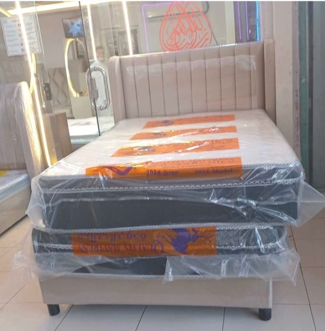 مراتب طبي وسست بجميع مقاساته شامل التوصيل بالرياض