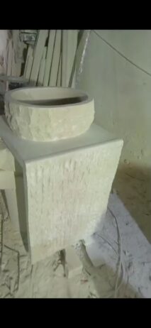 مغاسل حجر طبيعي