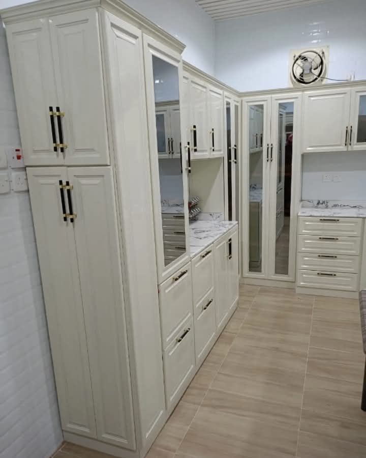 فني مطابخ المنيوم الرياض