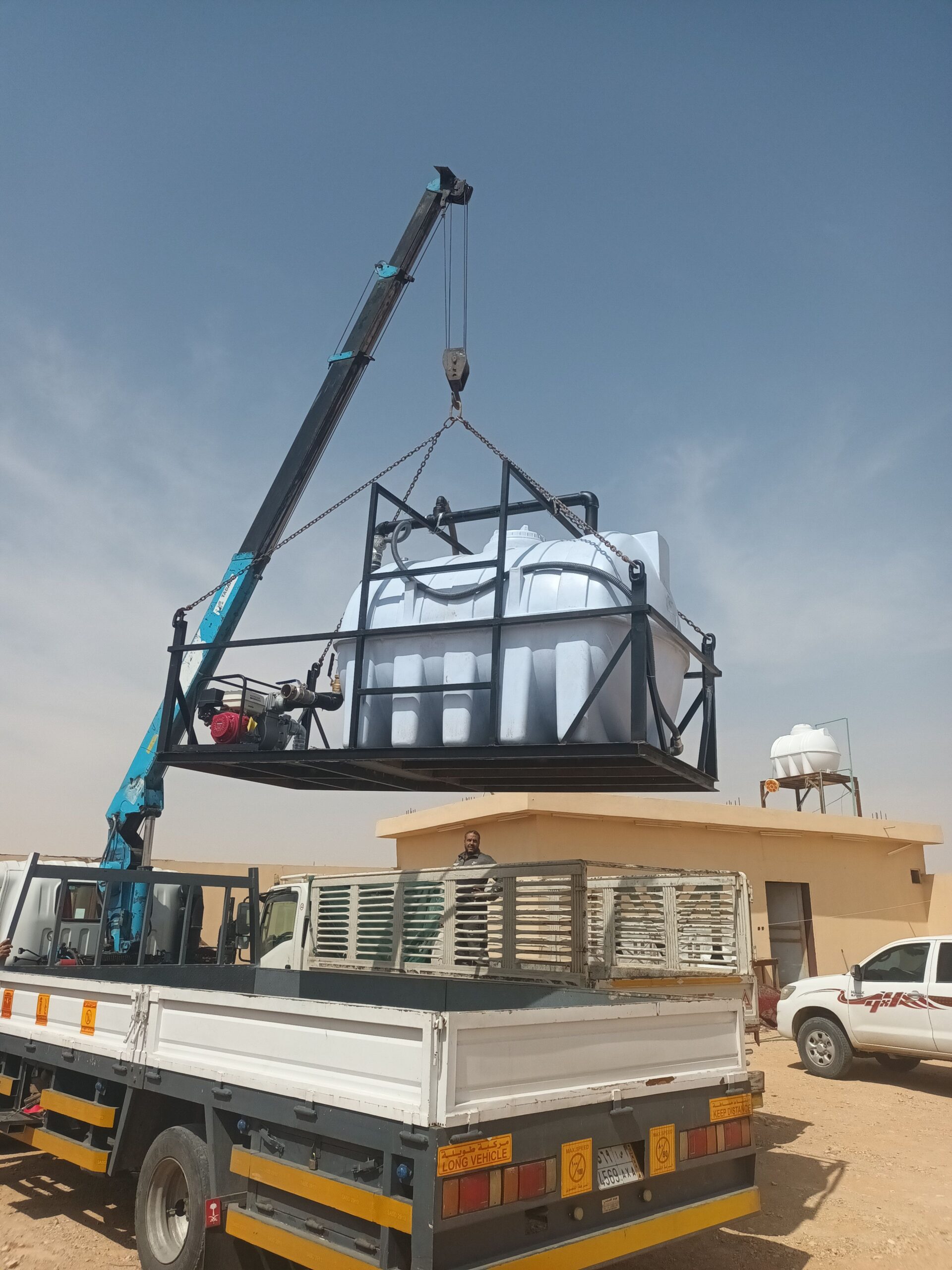 دينه ونش نقل اغراض ومكيفات وخزانات غاز 0562836255