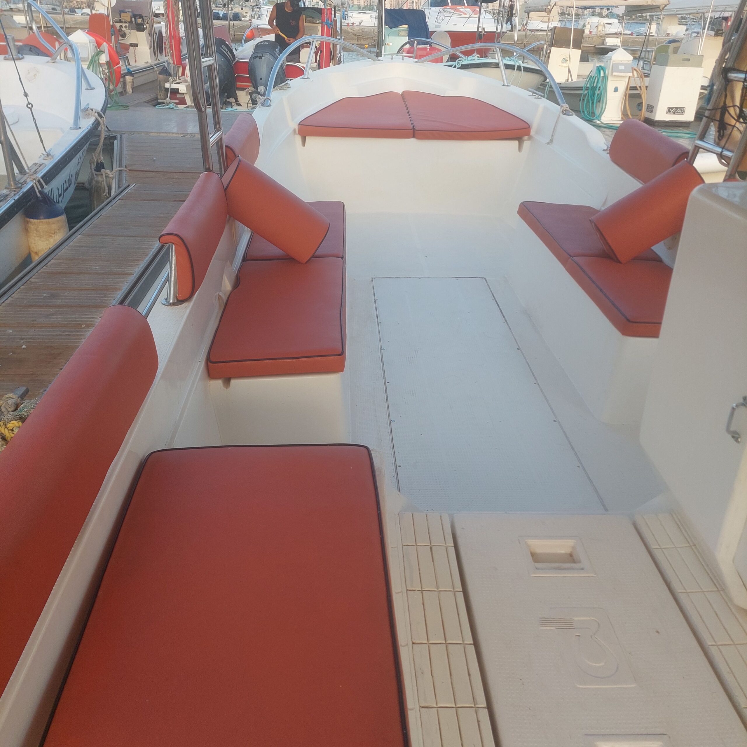 سيفين للرحلات البحريه