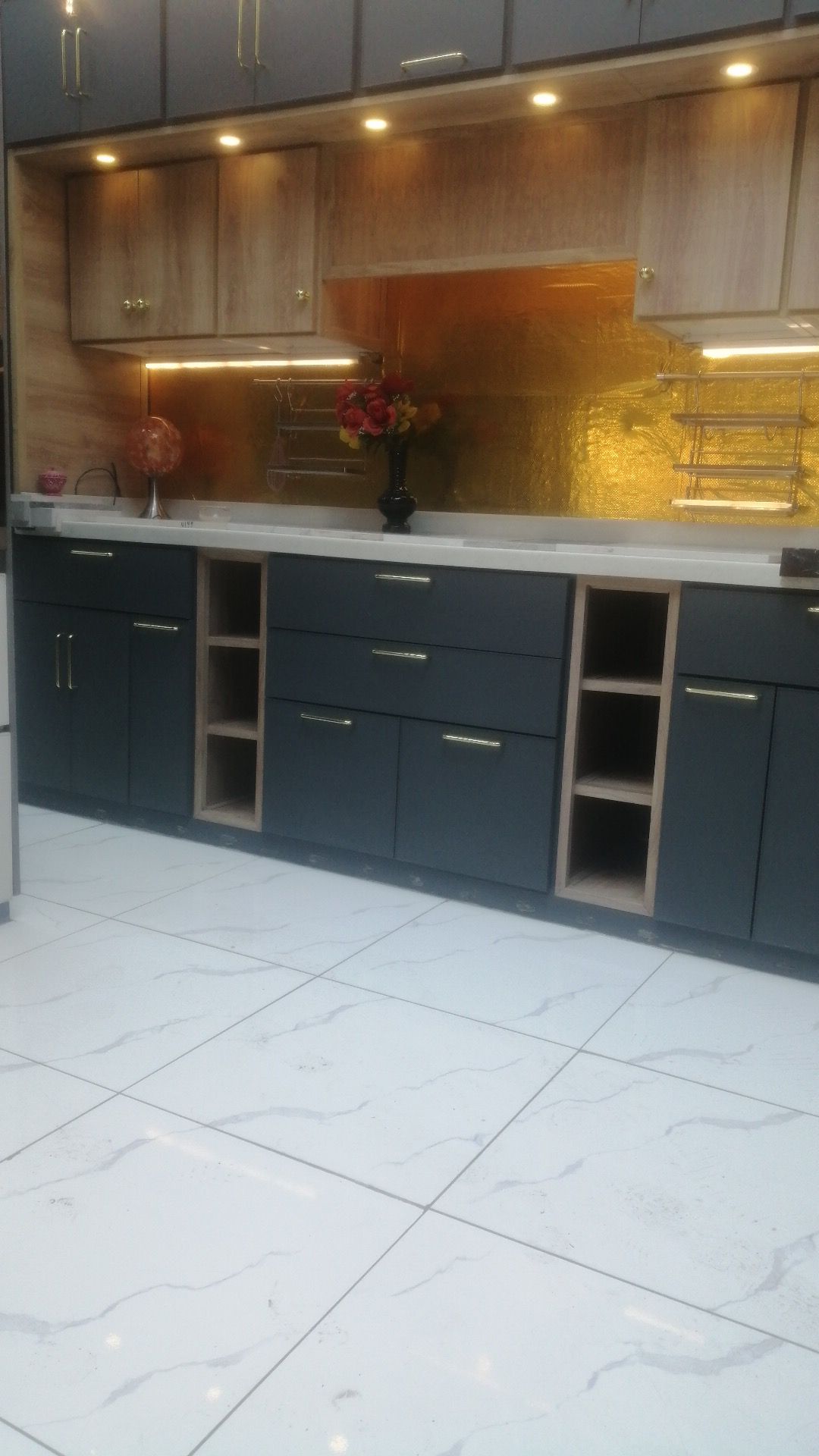 فني مطابخ المنيوم الرياض