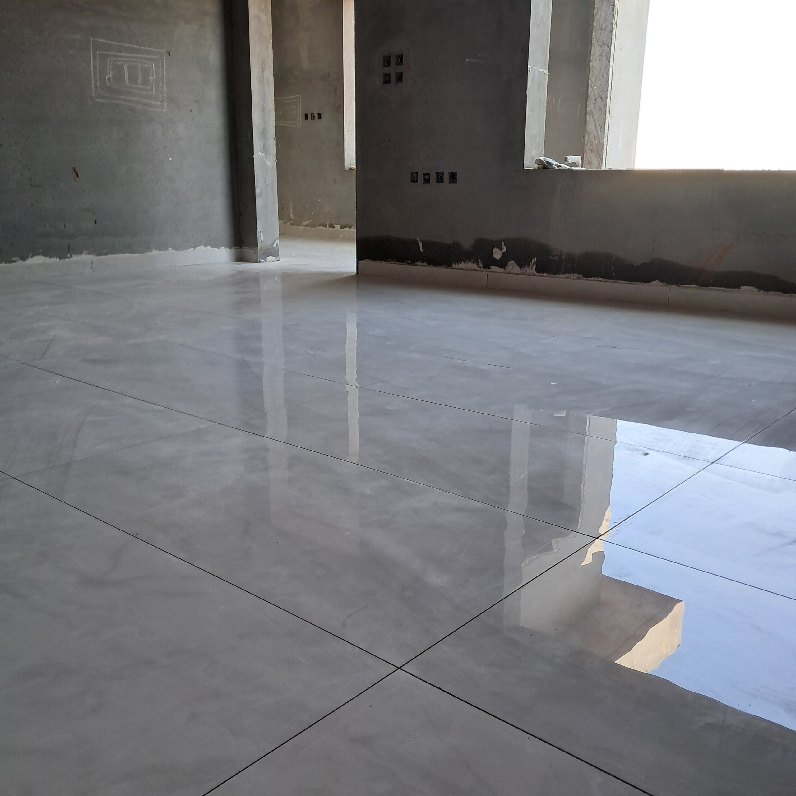 عمال بلاط بريده