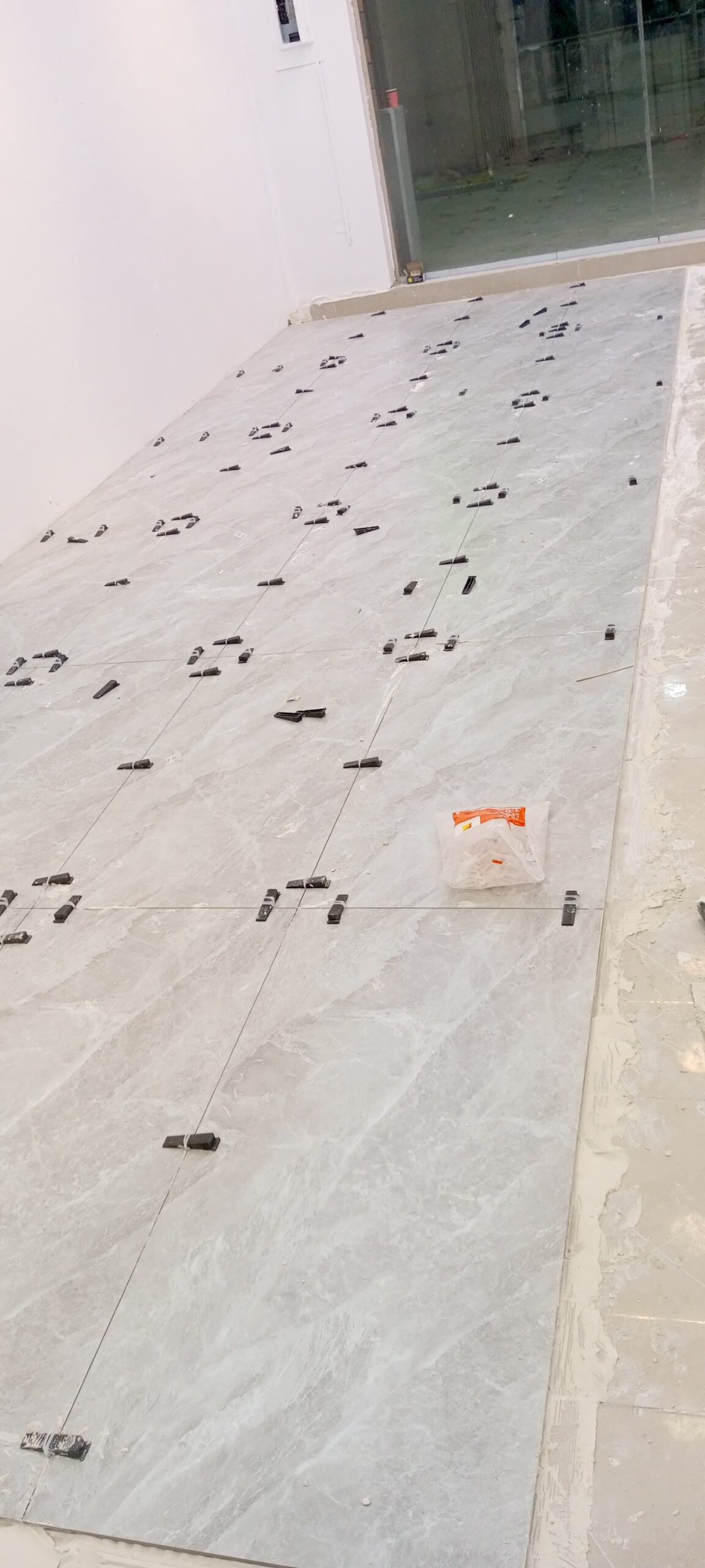 مقاول باكستاني مبلط صبه ميزانيه